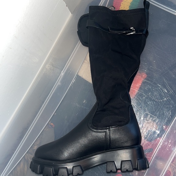 Urban Planet - Picture 5 of 7